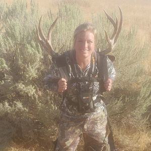 Meet your Posher, Mandi